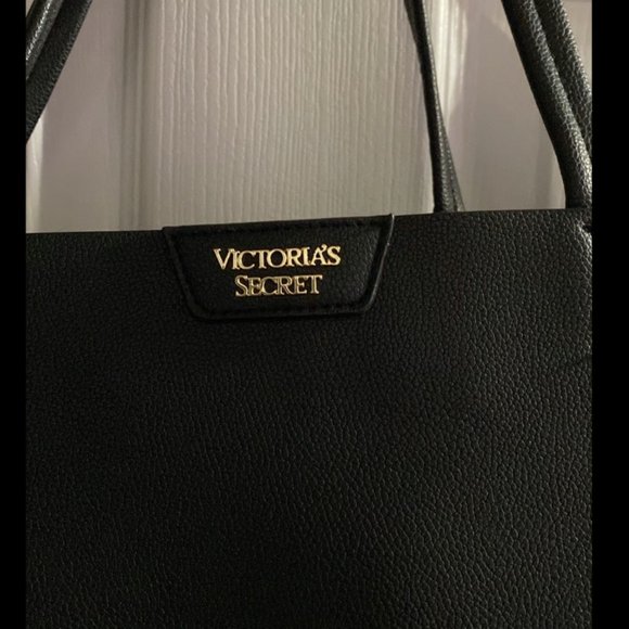 Victoria’s Secret faux leather black tote bag, shoulder bag, carrying travel bag - Picture 2 of 6